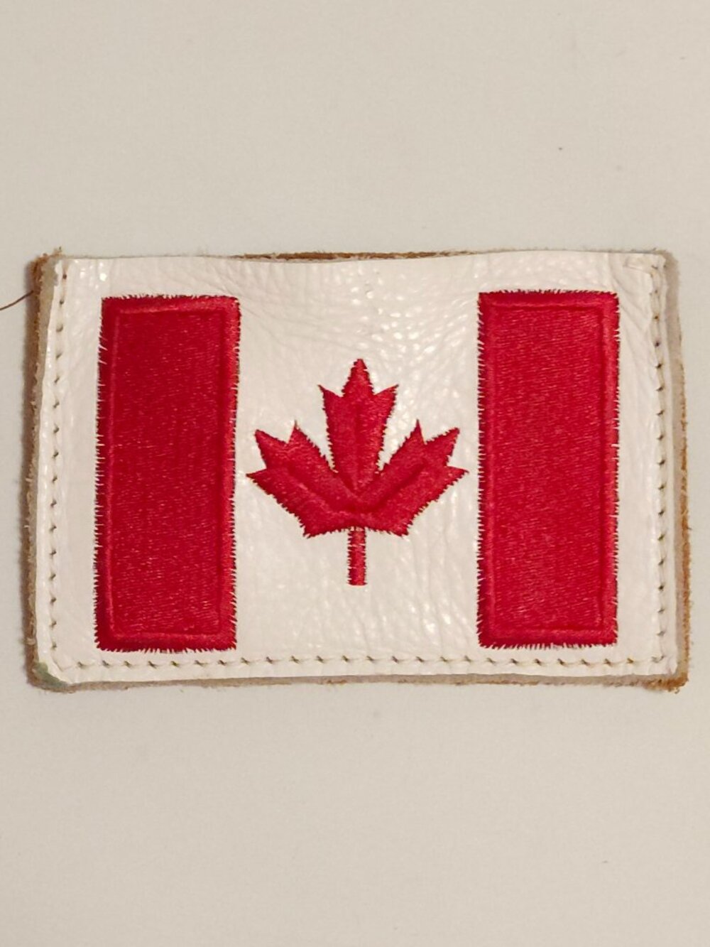 LEATHER Roots Canada Embroidered Card Case Canadian Flag Patch